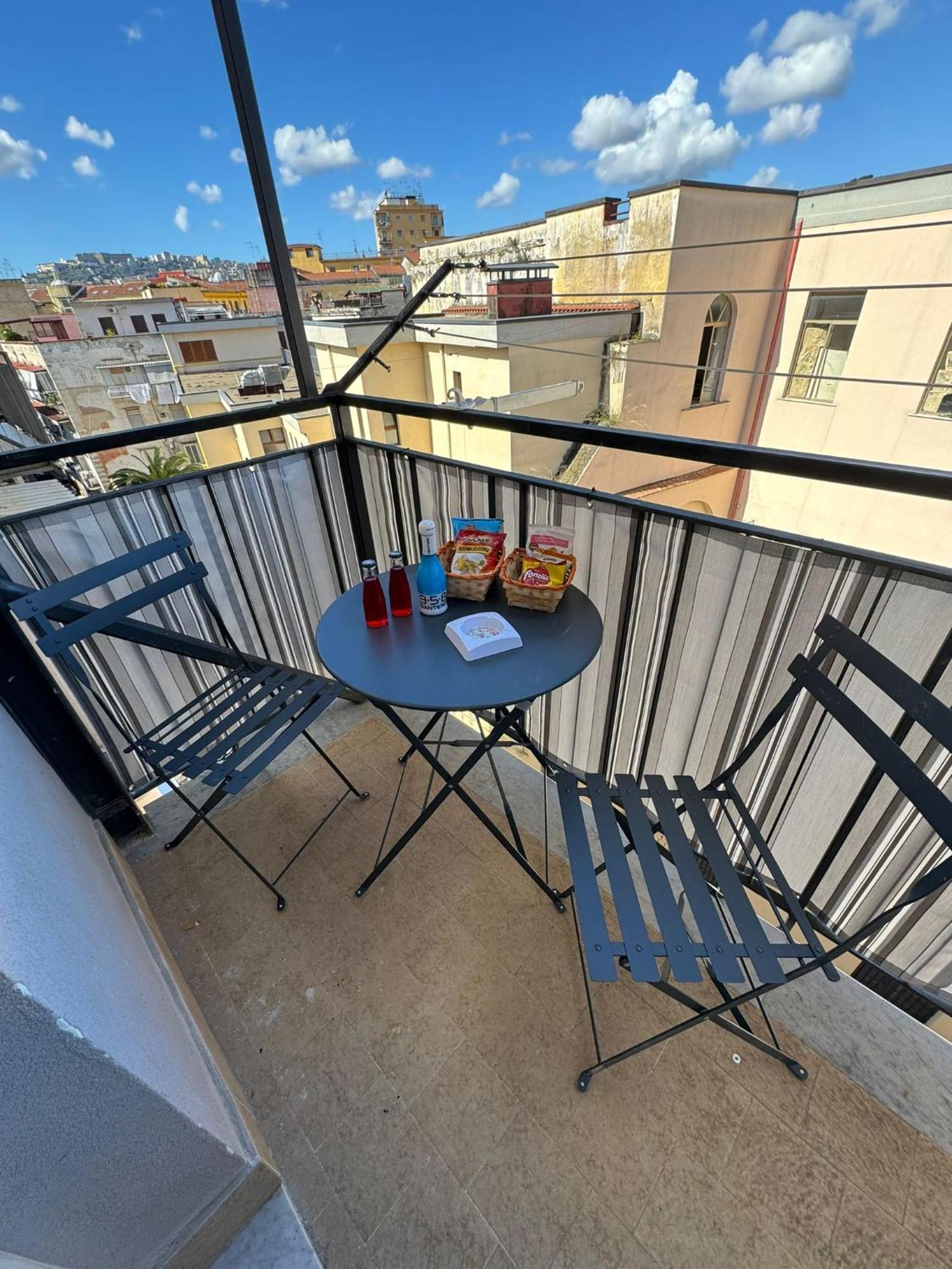 B&B Piccololucio2 Neapel Exterior foto
